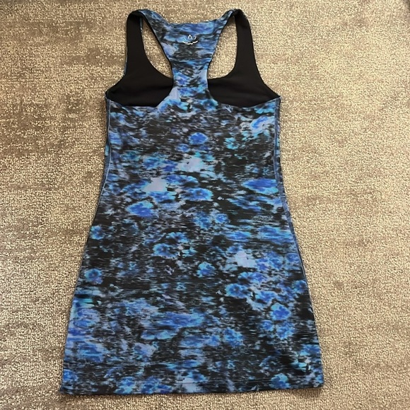 Beyond Yoga Razor Back Tank Size Small - Picture 6 of 7